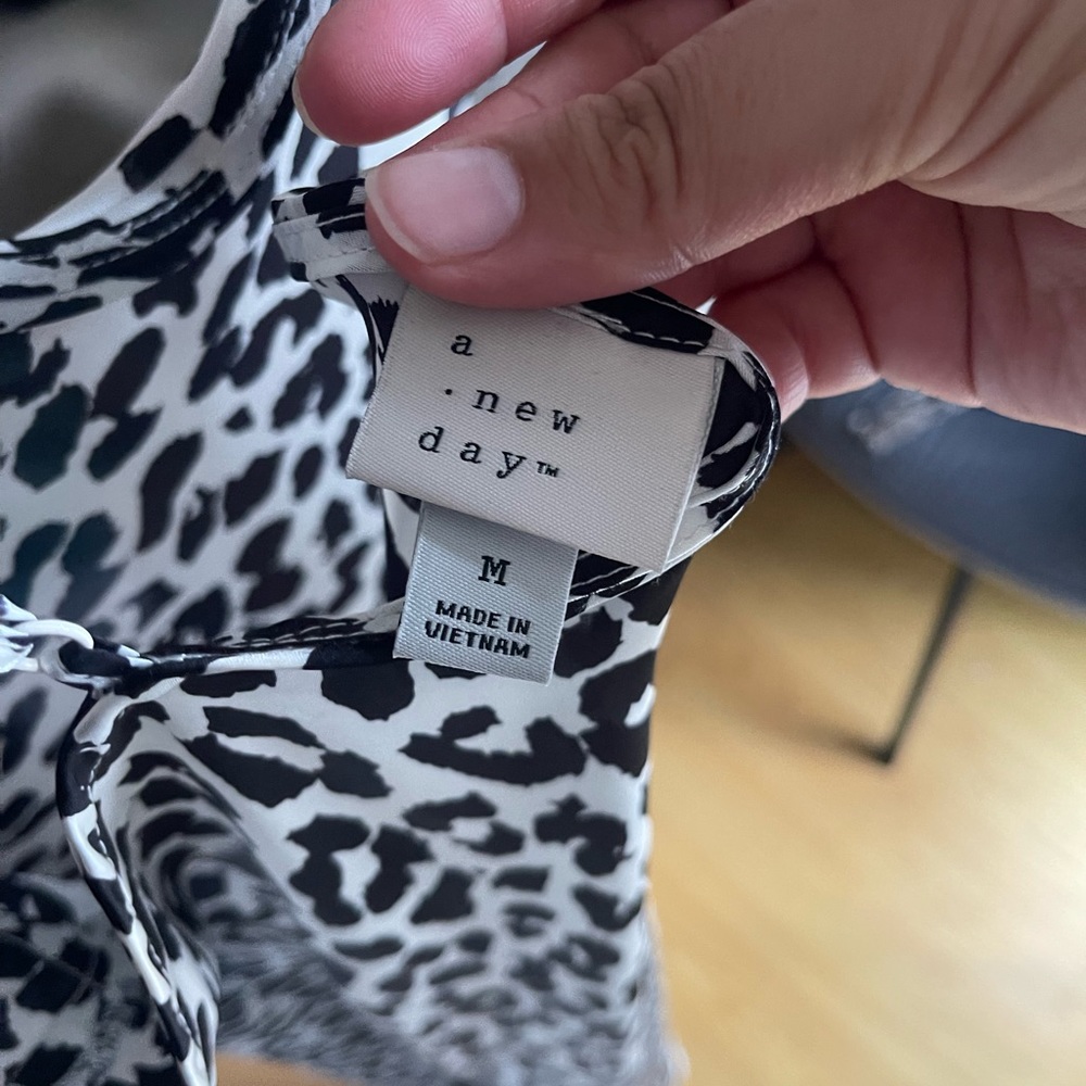 Cheetah printed flowy dress!